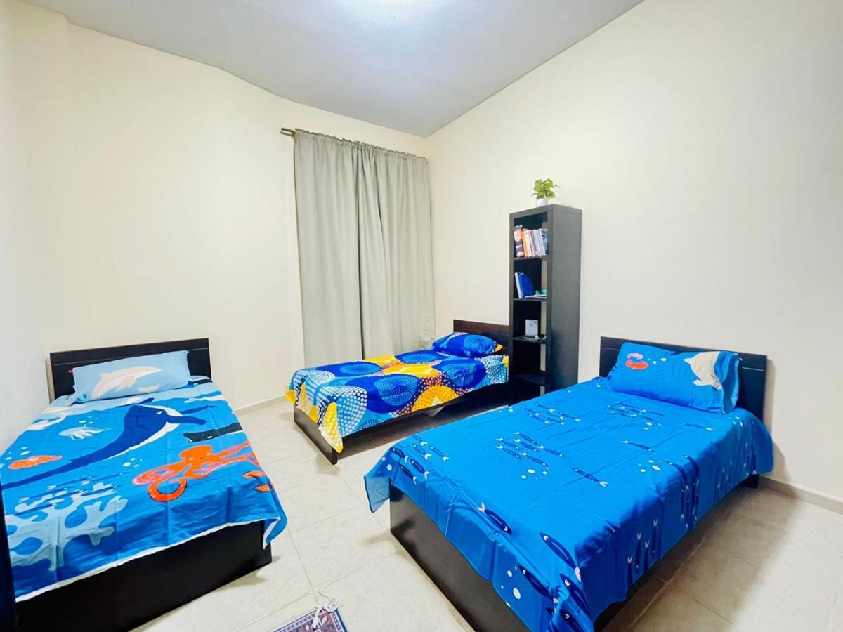 Dubai Hostel Екстер'єр фото