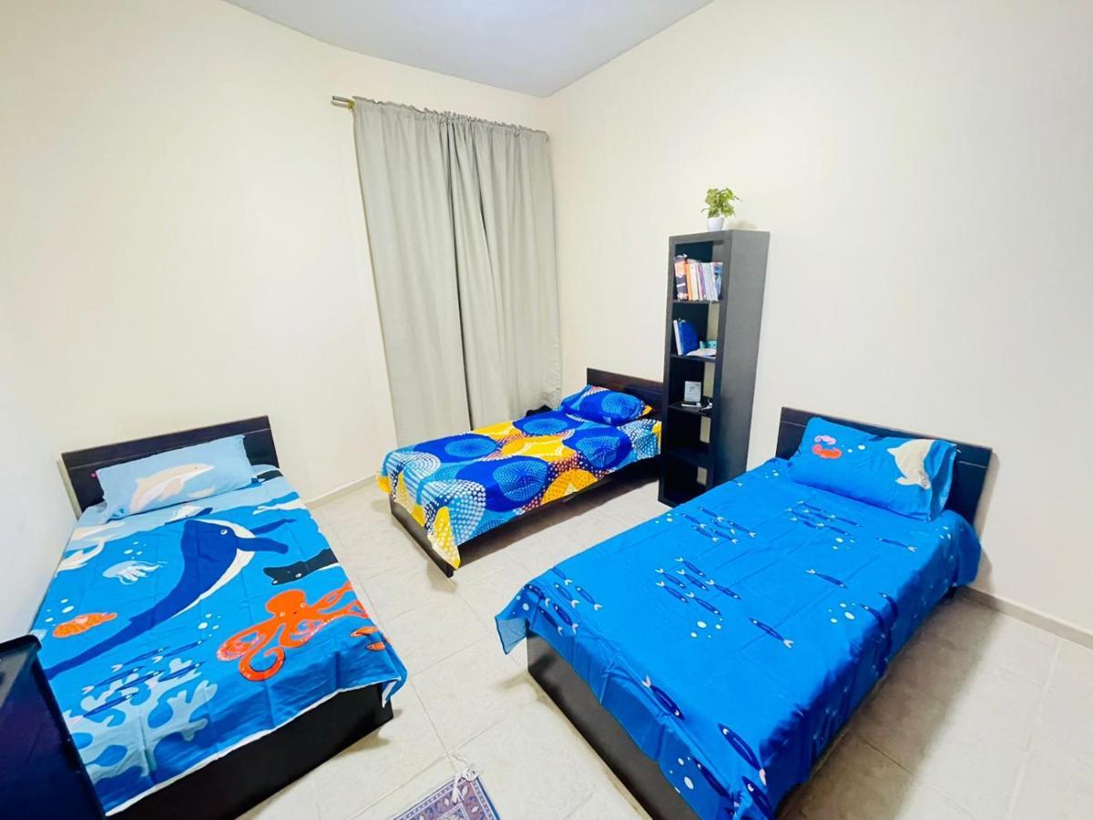 Dubai Hostel Екстер'єр фото