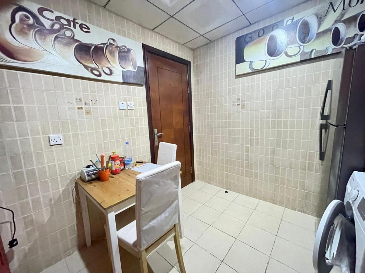 Dubai Hostel Екстер'єр фото